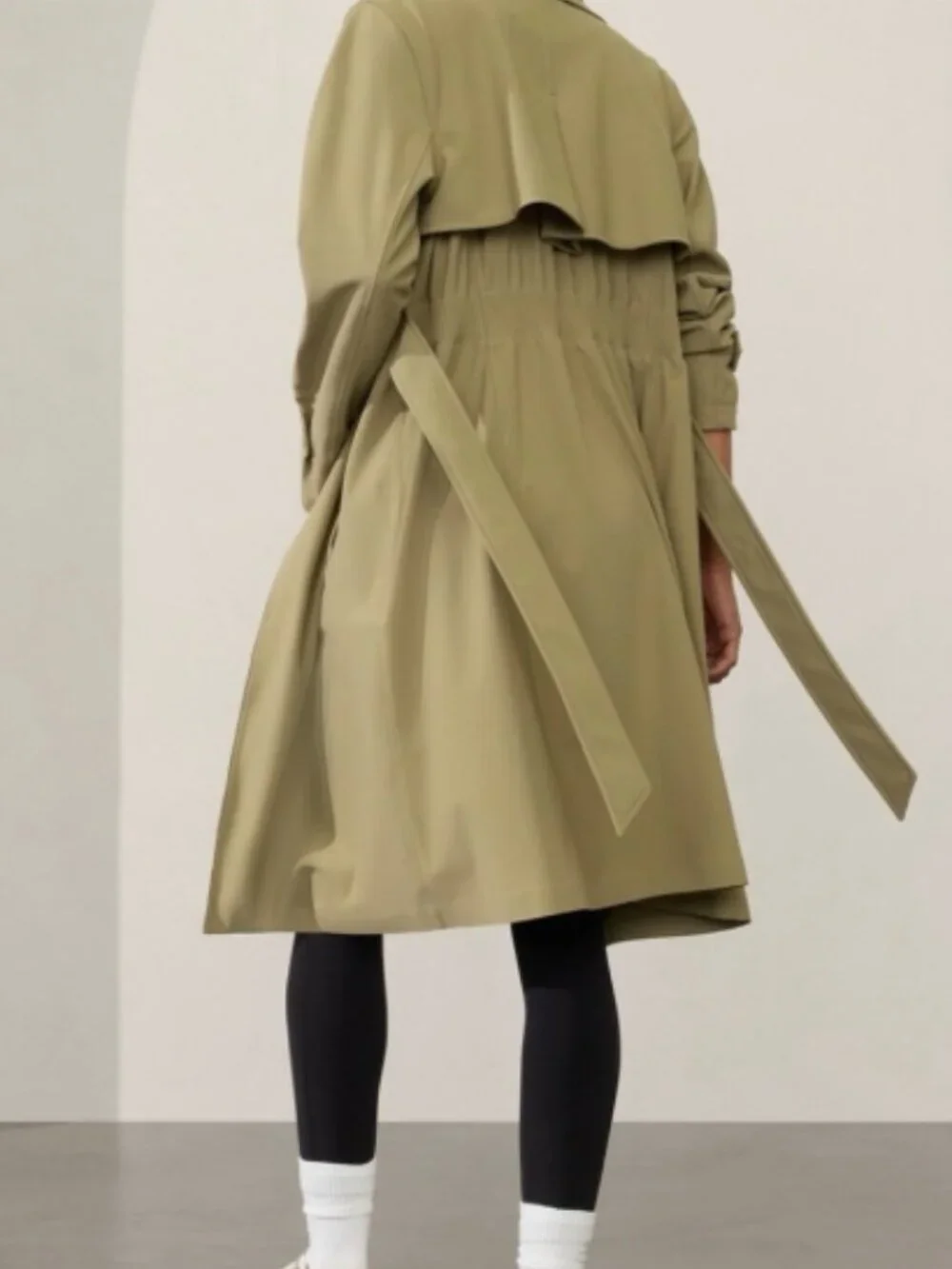 Athleta stellar trench